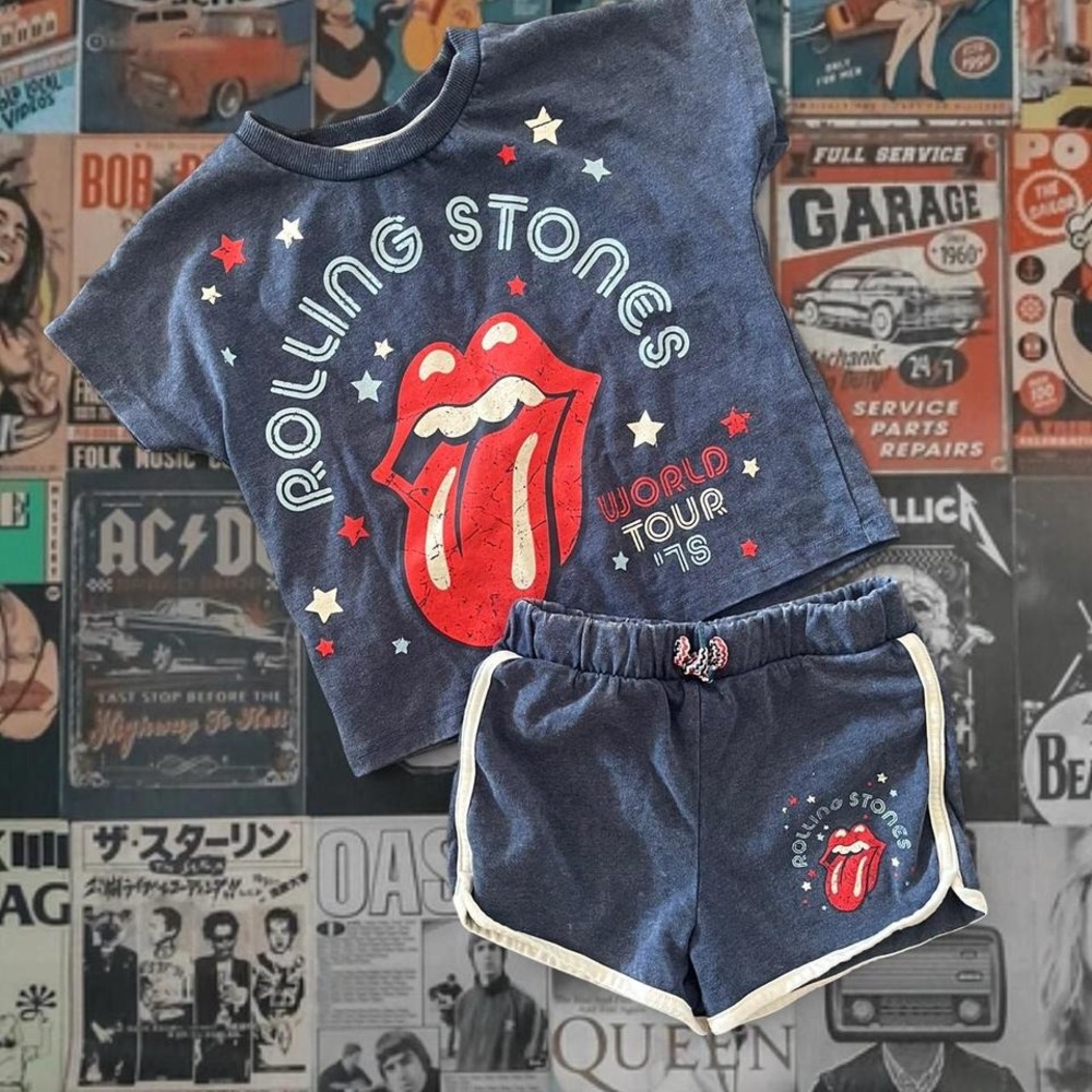 4T girls navy blue Rolling Stones t-shirt and shorts set